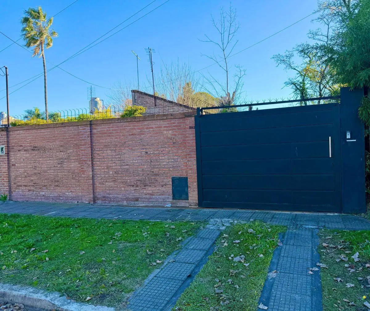 CASA EN VENTA EN ITUZAINGO NORTE 2