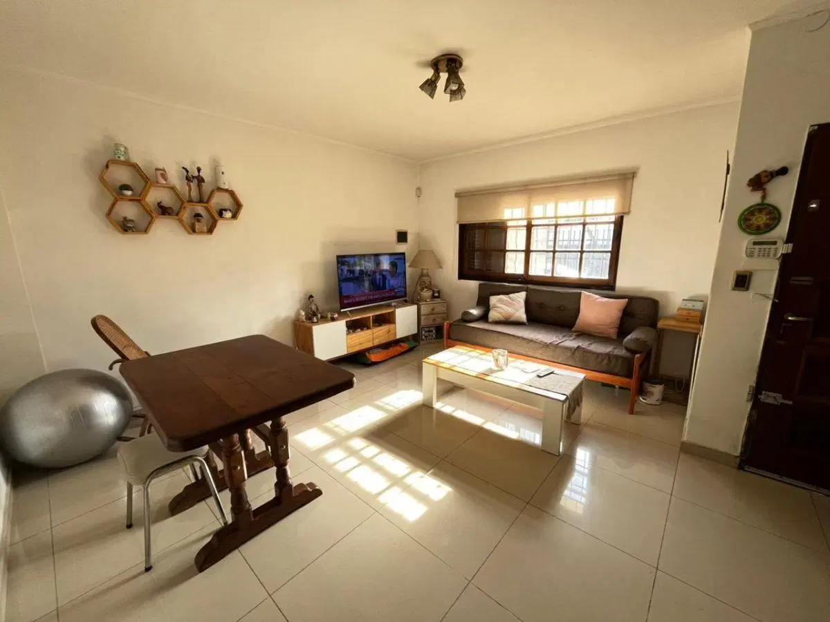 CHALET DE LADRILLO VISTA EN CASTELAR SUR! 3