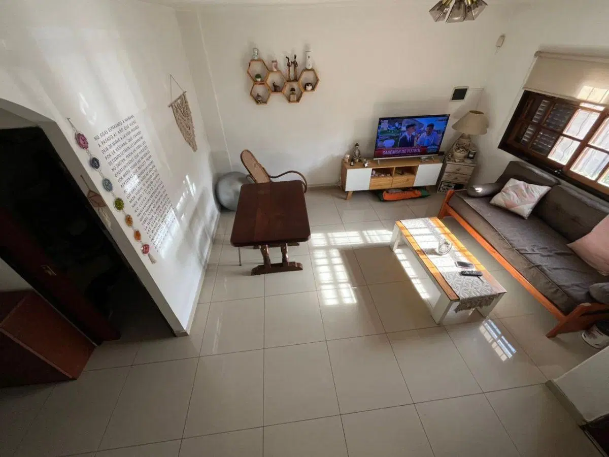 CHALET DE LADRILLO VISTA EN CASTELAR SUR! 4