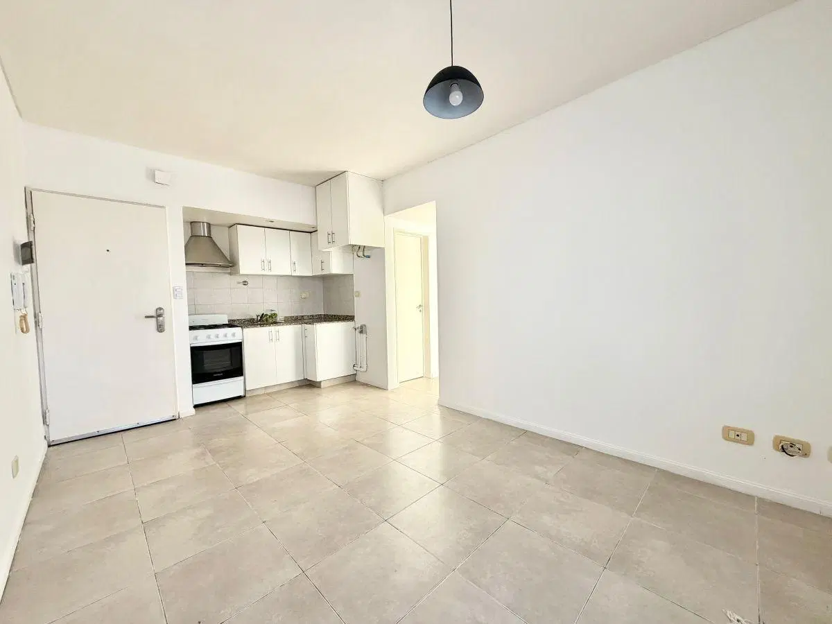 Departamento en alquiler en Ituzaingo Sur 2