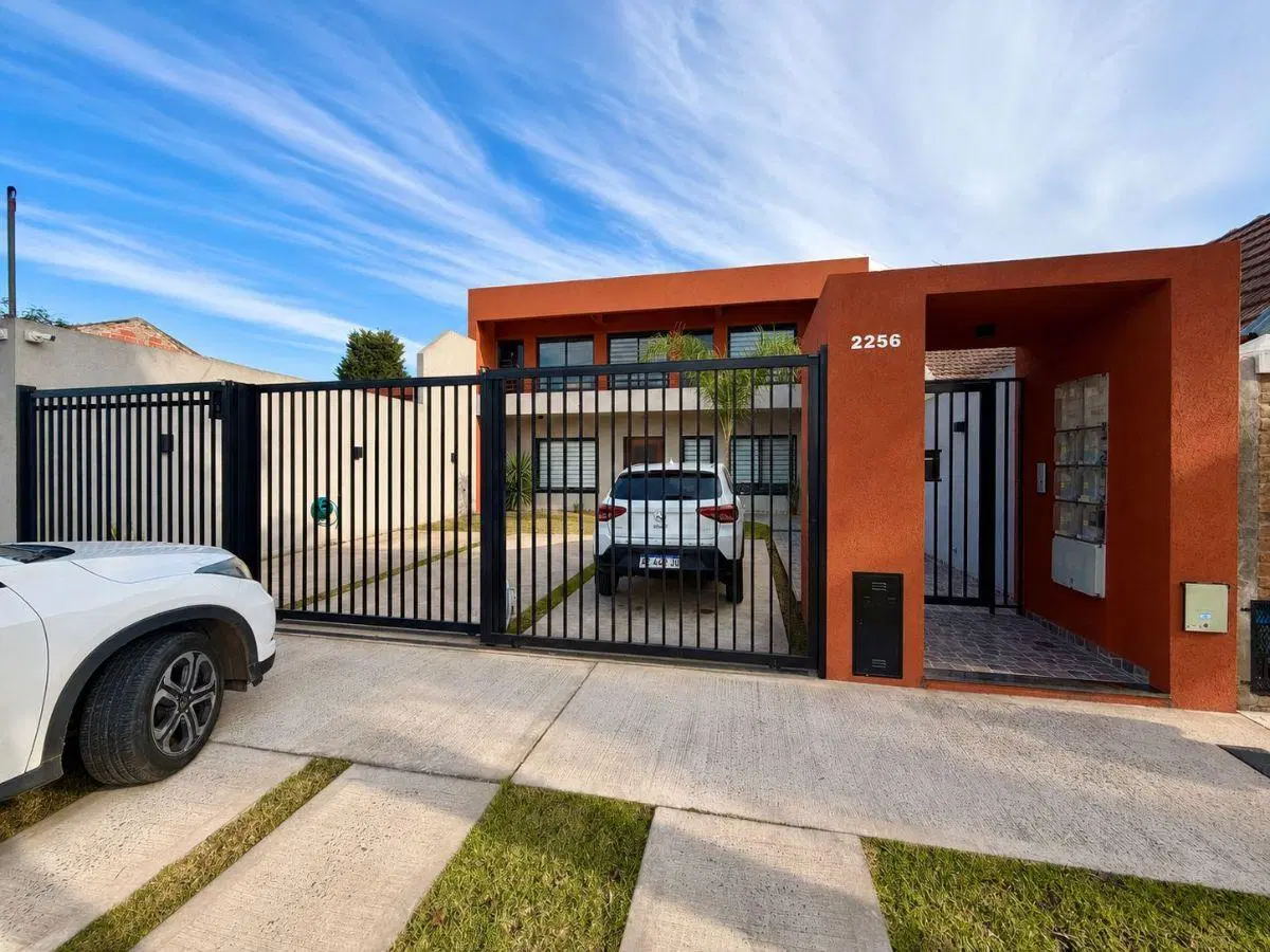 Departamento en venta en Castelar Norte 3