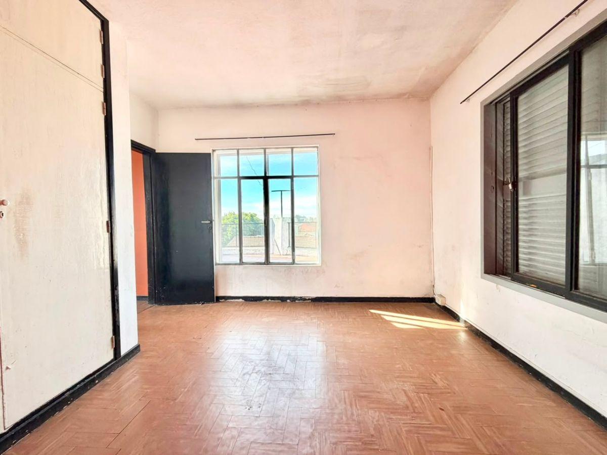 Foto de DEPARTAMENTO DE 2 AMBIENTES EN SEGUNDO PISO CON AMPLIA TERRAZA, imagen 5