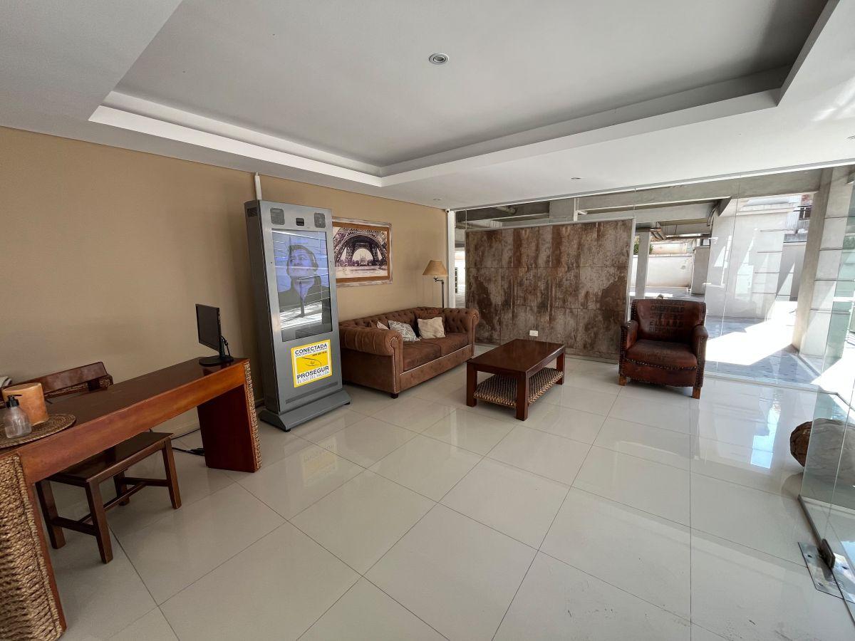 Foto de Departamento 2 ambientes con cochera cubierta en venta - Paulino Rojas, imagen 1