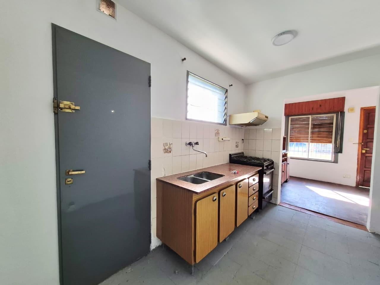 Foto de Casa con 2 habitaciones en venta en Ituzaingó Norte, imagen 1