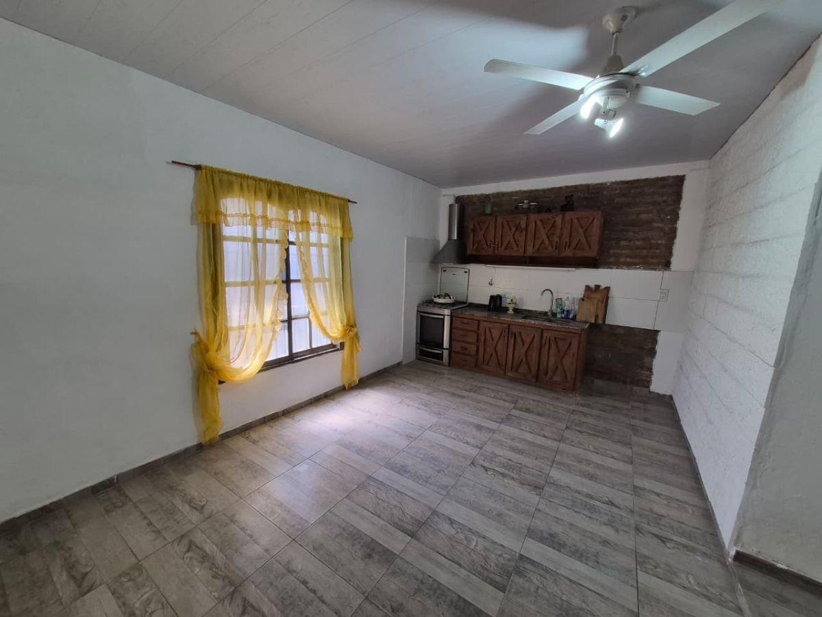 Foto de Casa de 3 ambientes en venta en Ituzaingó Norte, imagen 5