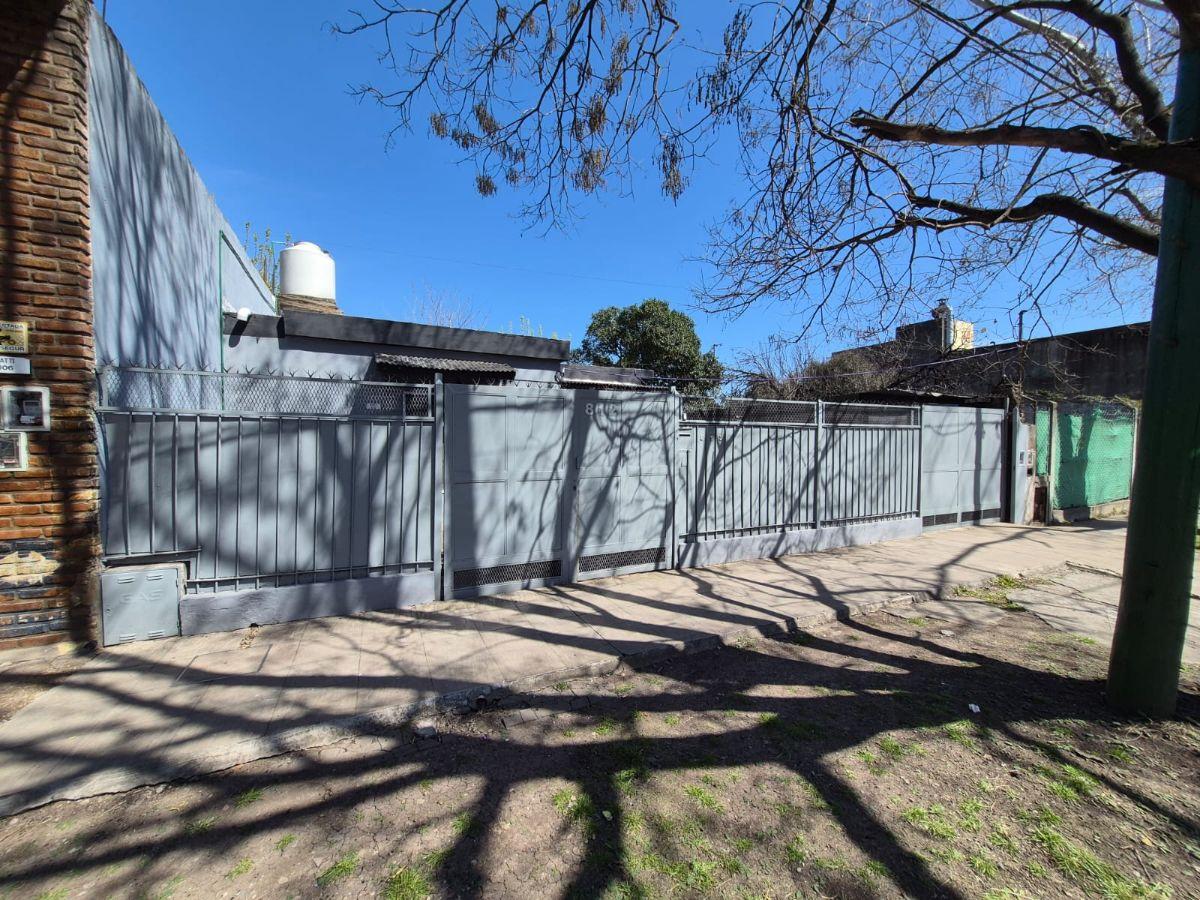 Foto de Casa de 3 ambientes en venta en Ituzaingó Norte, imagen 2