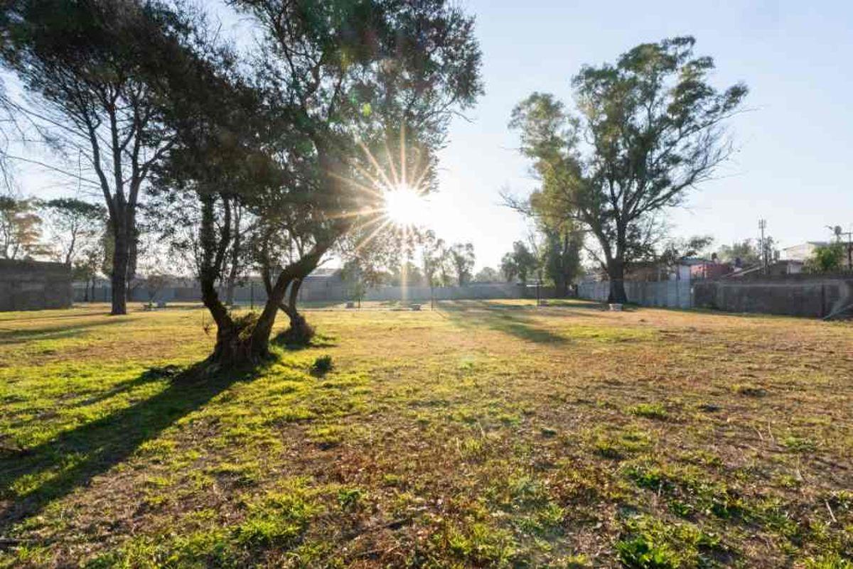 Foto de LOTE EN VENTA EN HURLINGHAM, imagen 5