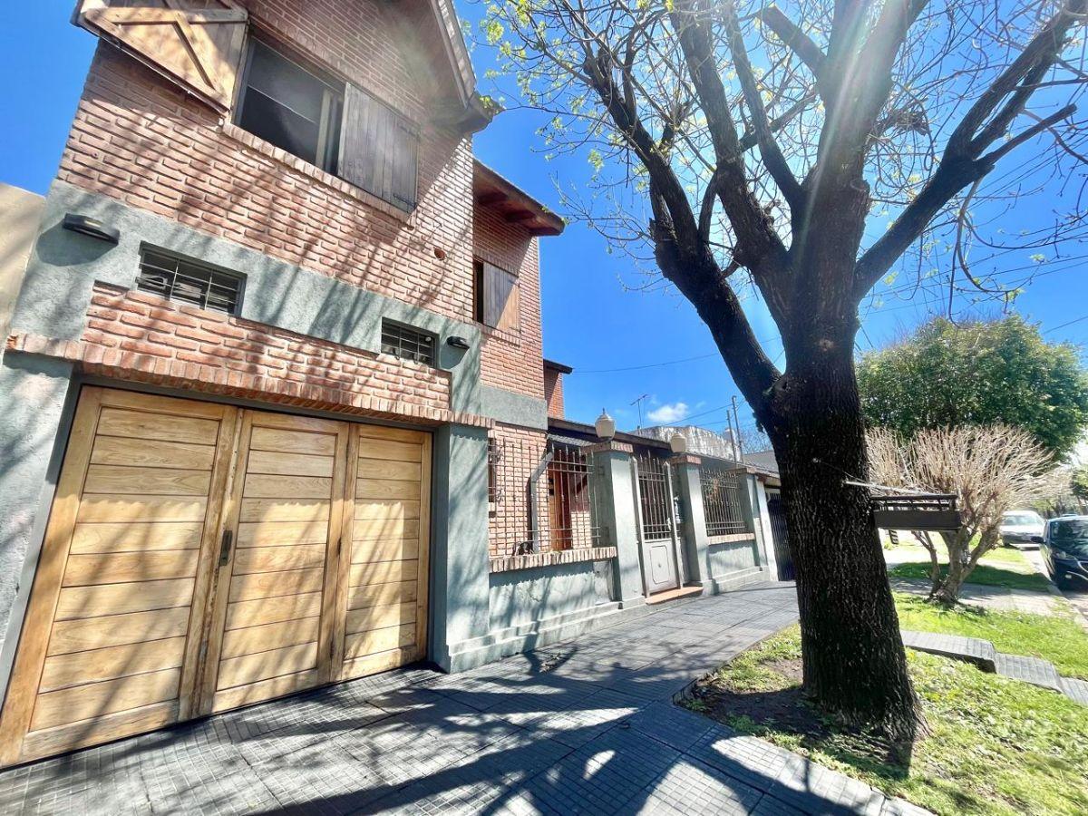Foto de Chalet apto crédito en Ituzaingó Sur, imagen 2