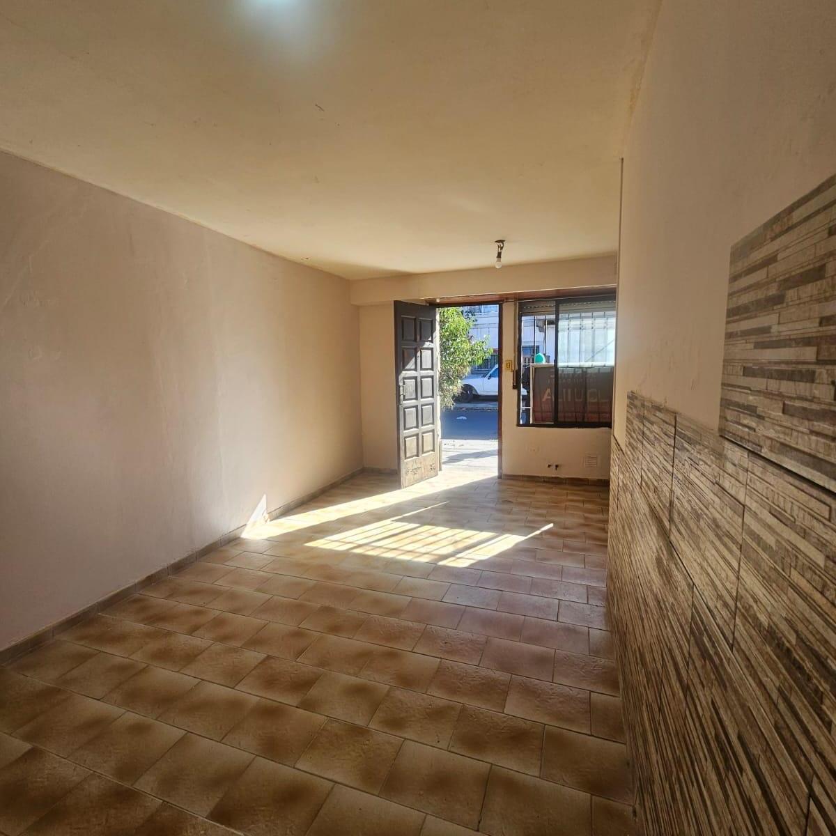 Departamento PH Al Frente Granaderos 1123 4