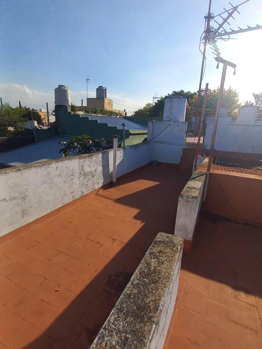 Arenales 1105