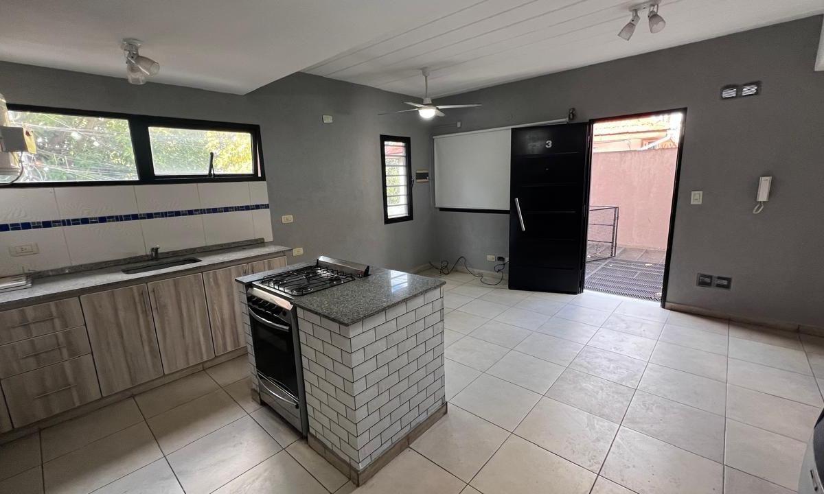 Joaquin V. Gonzalez Al 1400 Duplex Oportunidad Precio y Ubicación. 1