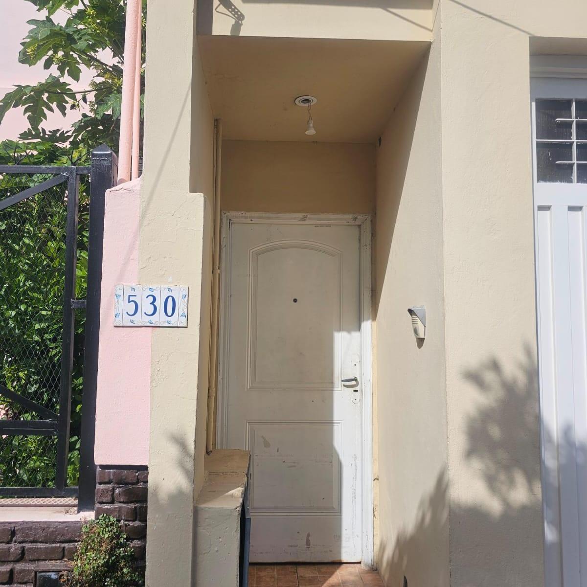 IMPECABLE MODERNO Y NUEVO 3 AMBIENTES CON COCHERA