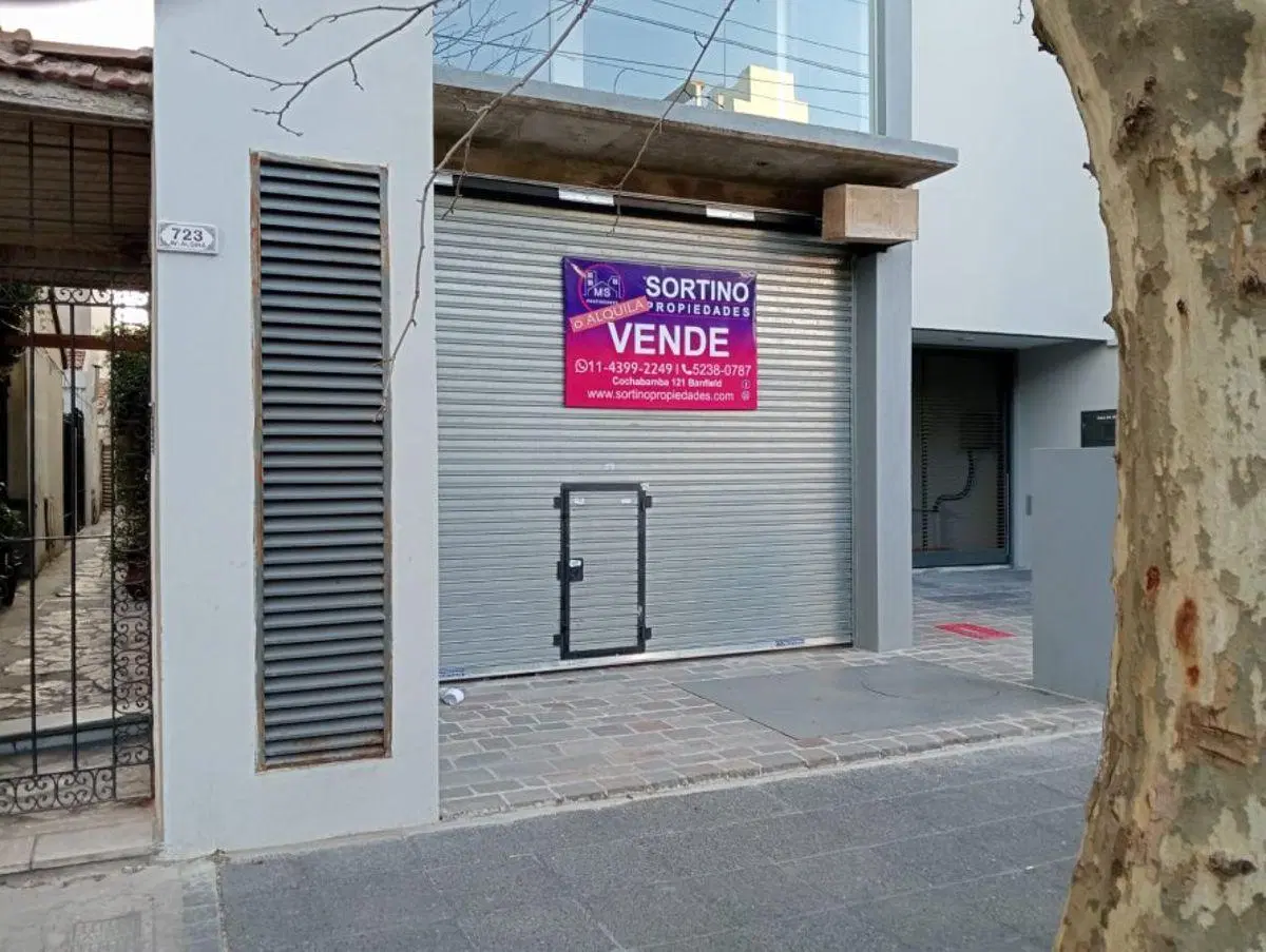 COCHERAS EN EDIFICIO ALSINA 719 4