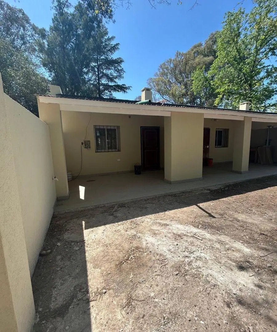 Departamento de 2 ambientes con patio en ALQUILER, Cañuelas 1