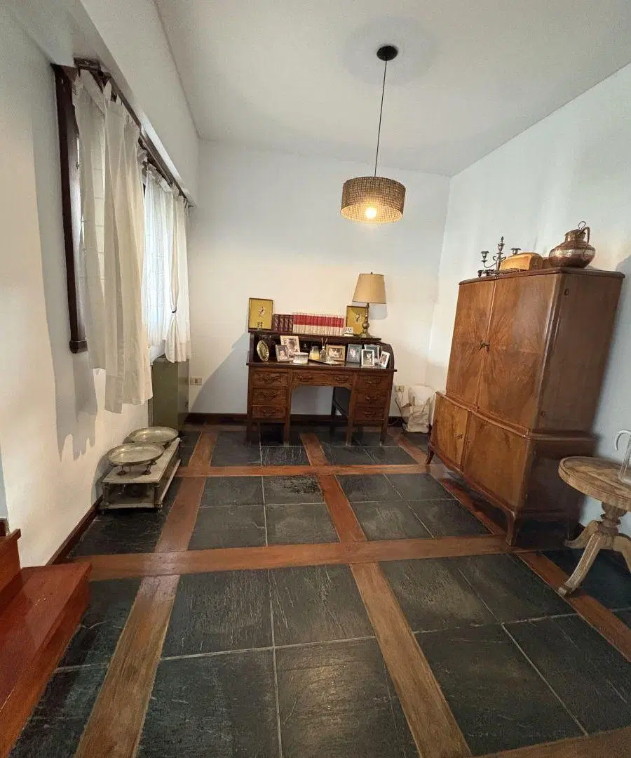 Hermoso chalet de 4 ambientes en Padua. 1