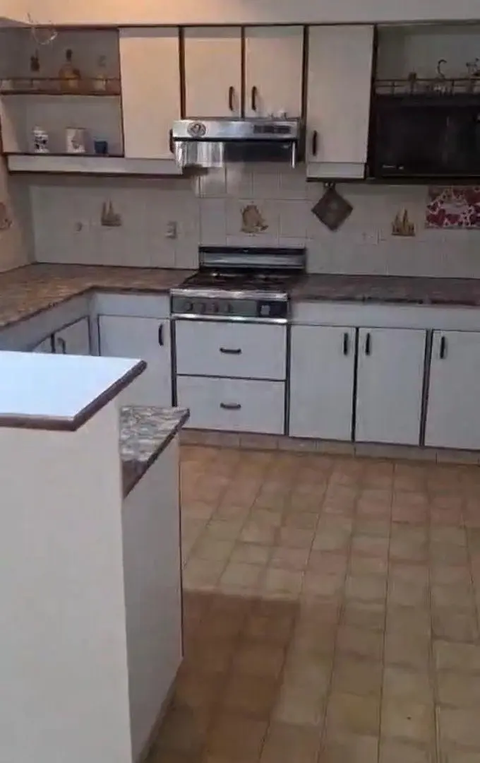 Casa por primera piso sin expensas 4