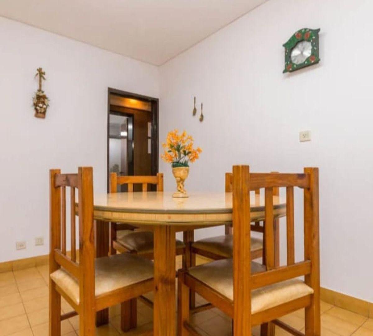Foto de Departamento en planta alta de tres ambientes, imagen 1