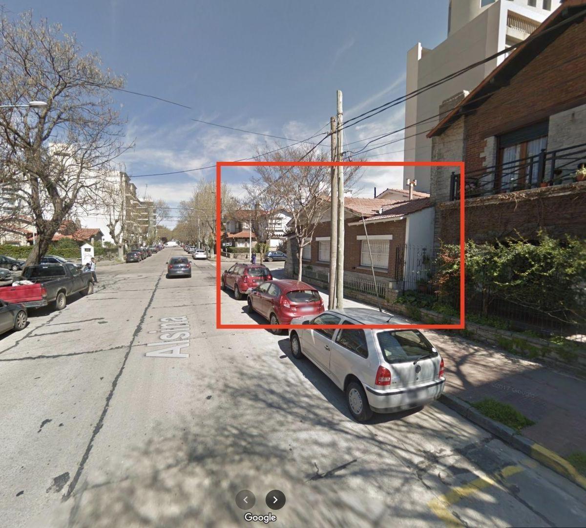 Venta Chalet en Esquina Zona Guemes 4