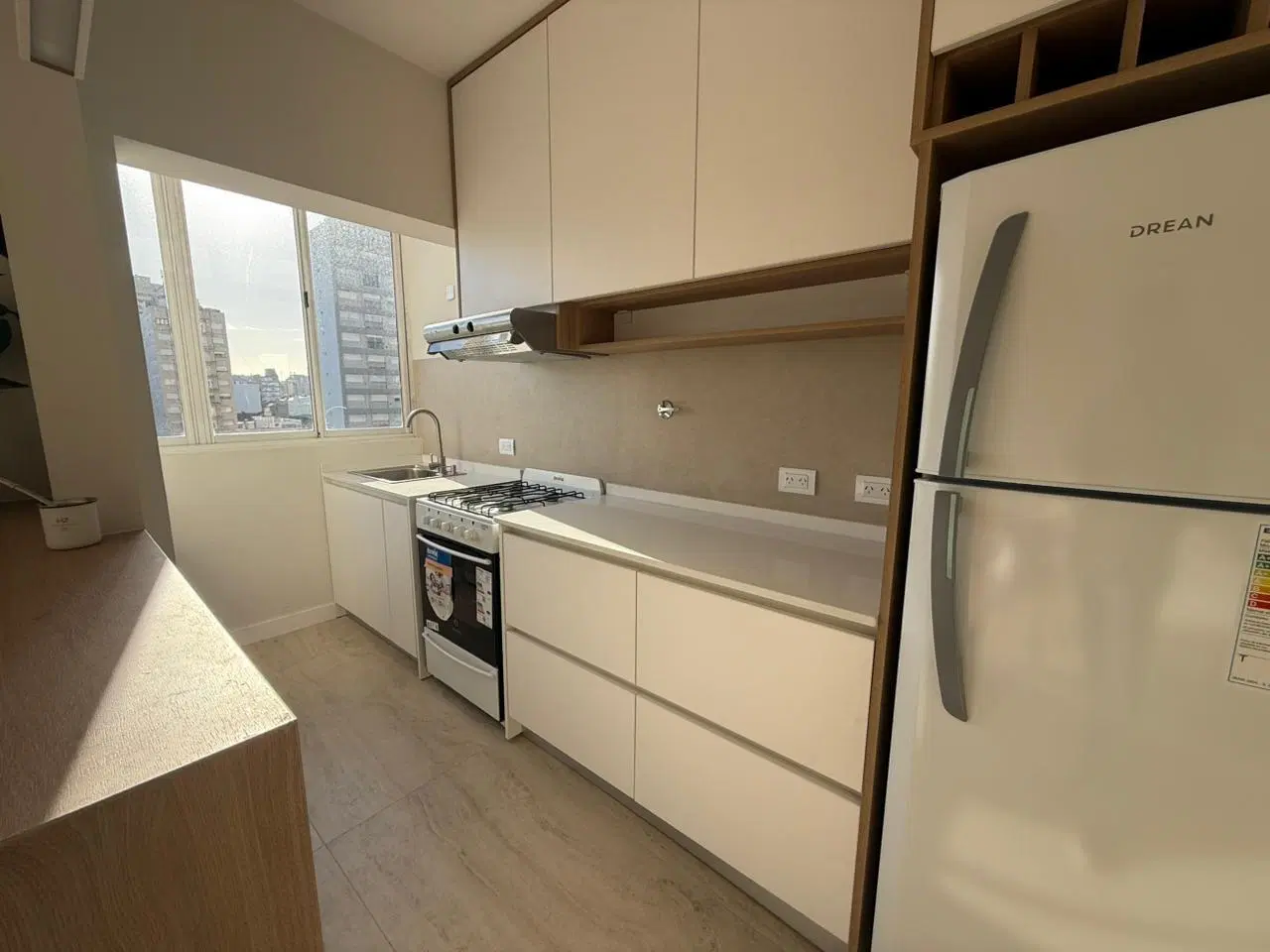 3 Amb con balcón saliente y vista abierta 5