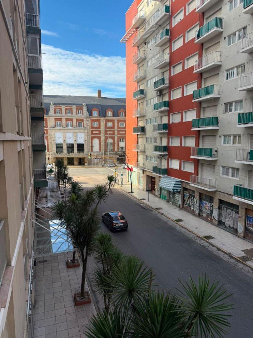 2 Amb. con dependencia y 2 baños