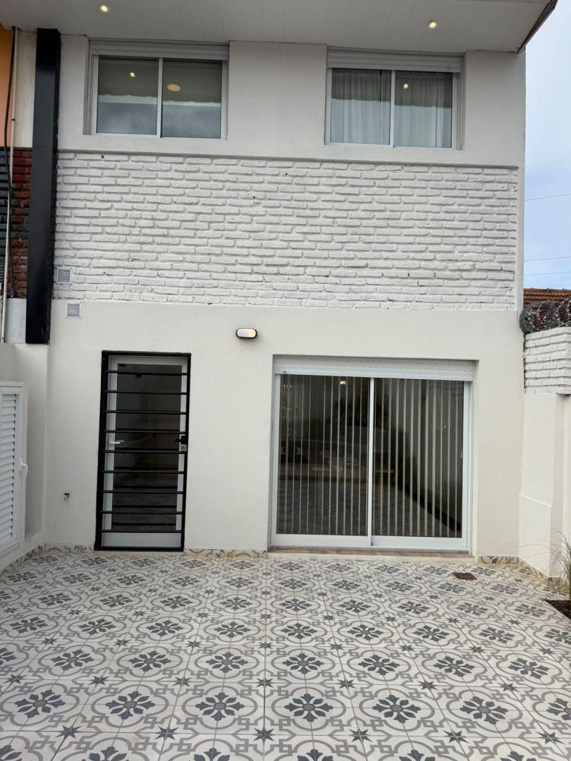 Foto de Duplex 4 Amb c/ cochera - APTO CREDITO, imagen 5