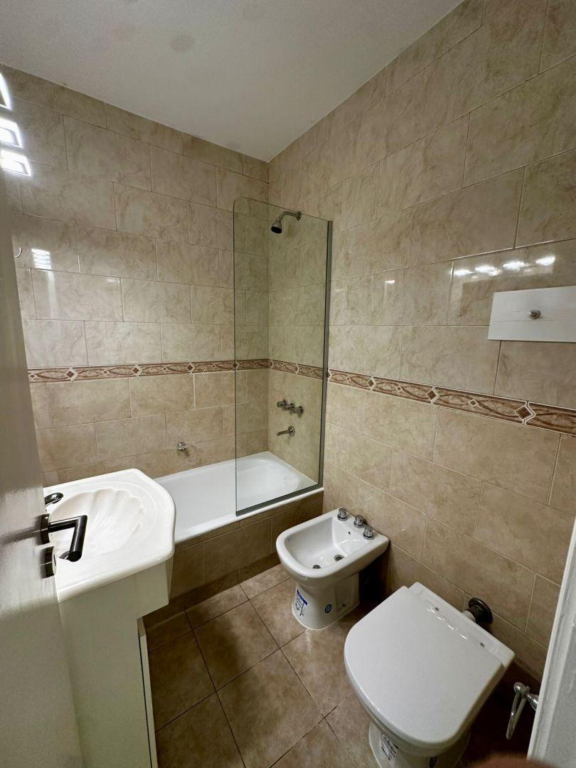 Foto de 2 Amb. con dep. de servicio y 2 baños, imagen 4