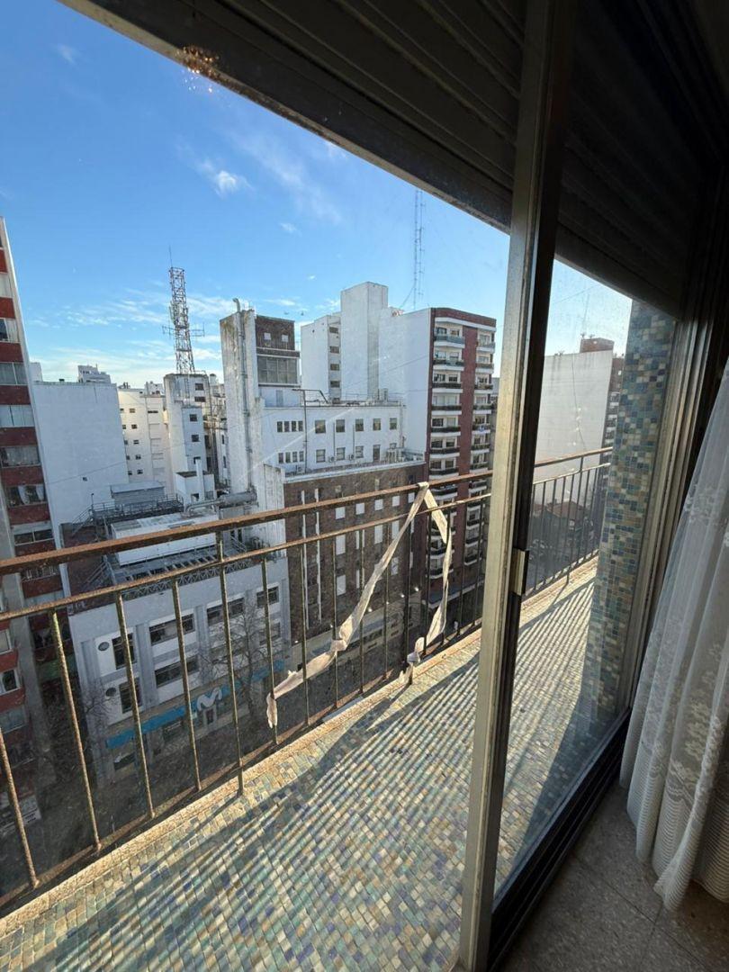 Foto de 1 Amb. desplazado a la calle con balcón, imagen 2