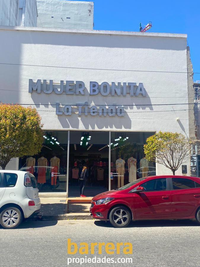 Foto de EXCELENTE LOCAL DE MEDIDAS UNICAS FRENTE AL SHOPING, imagen 2