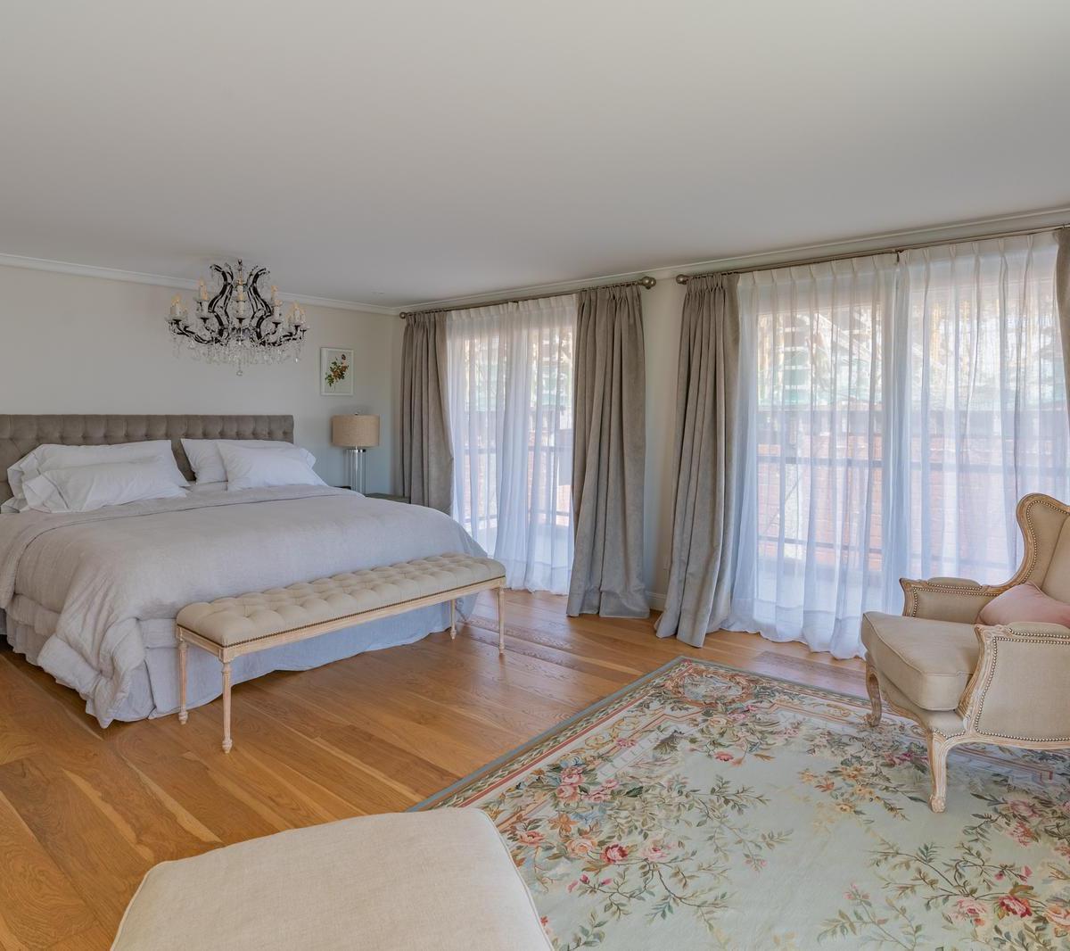 Piso 4 Amb Único, 280 m² - Guemes 5