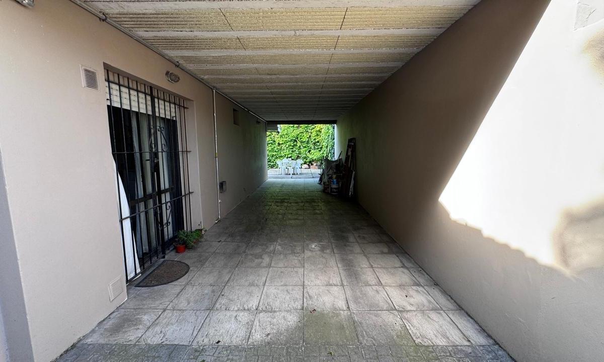 Foto de Casa con 3 Dormitorios - Barrio Las Avenidas, imagen 4
