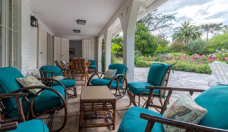 Residencia Importante en Los Troncos - Inmejorable Ubicacion 4