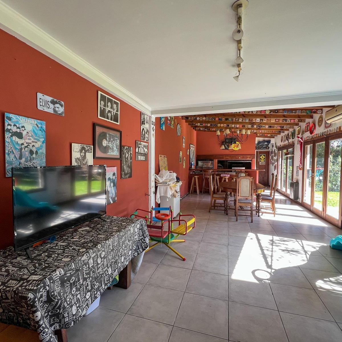 Importante Chalet 6 Amb - Inmejorable Ubicación 5