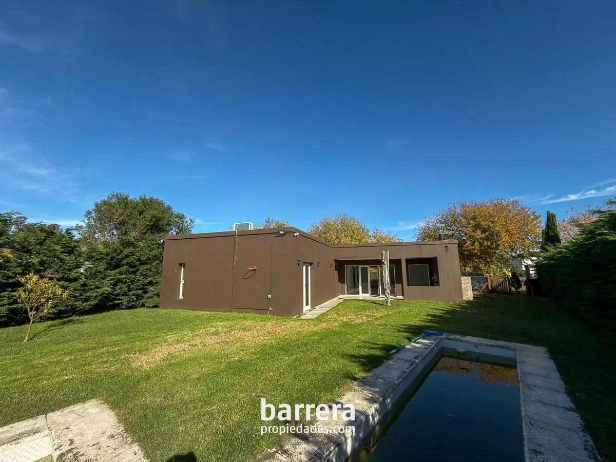 Chalet en 1 planta con Piscina - Arenas del Sur 4