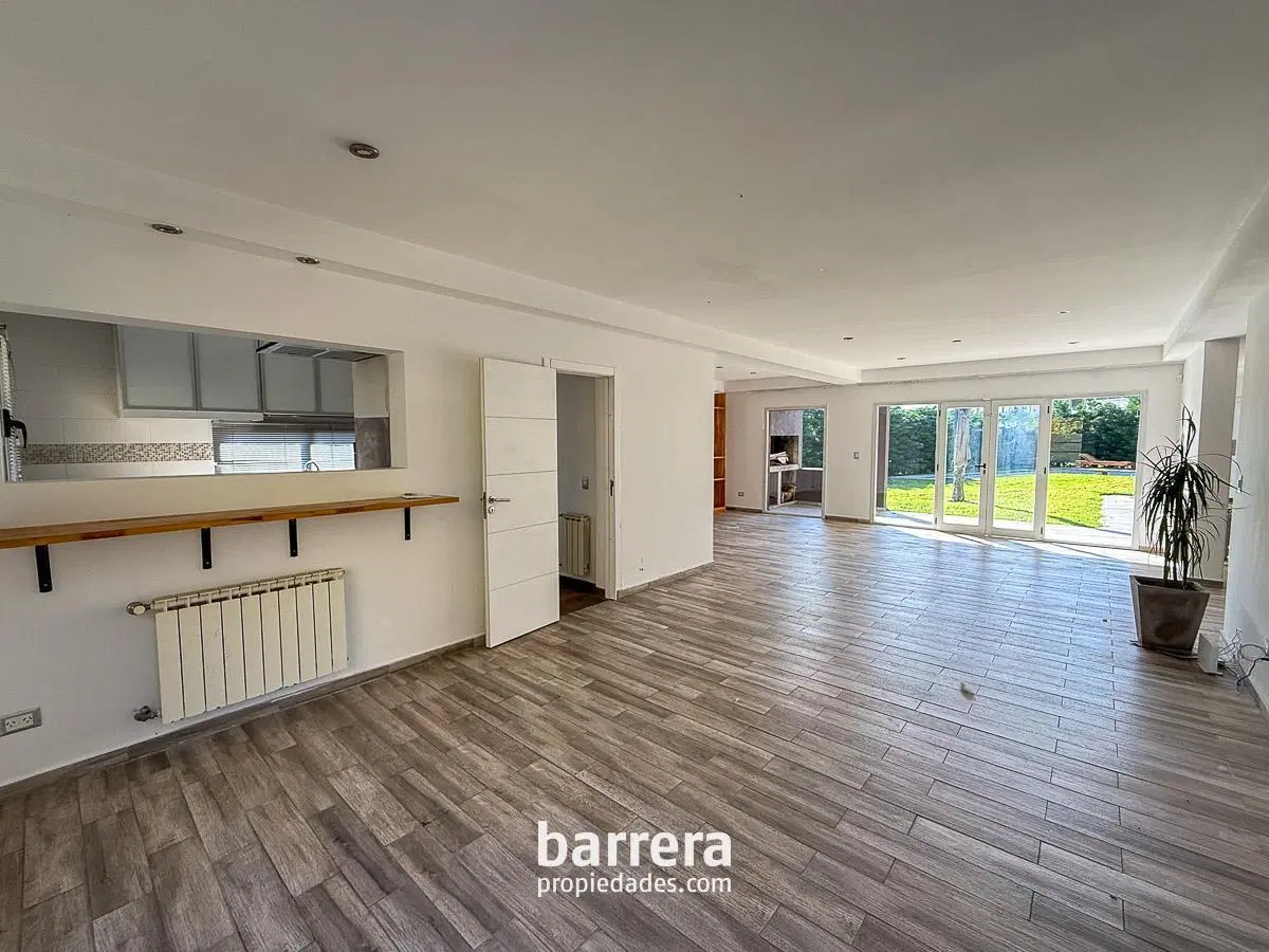 Chalet en 1 planta con Piscina - Arenas del Sur 5
