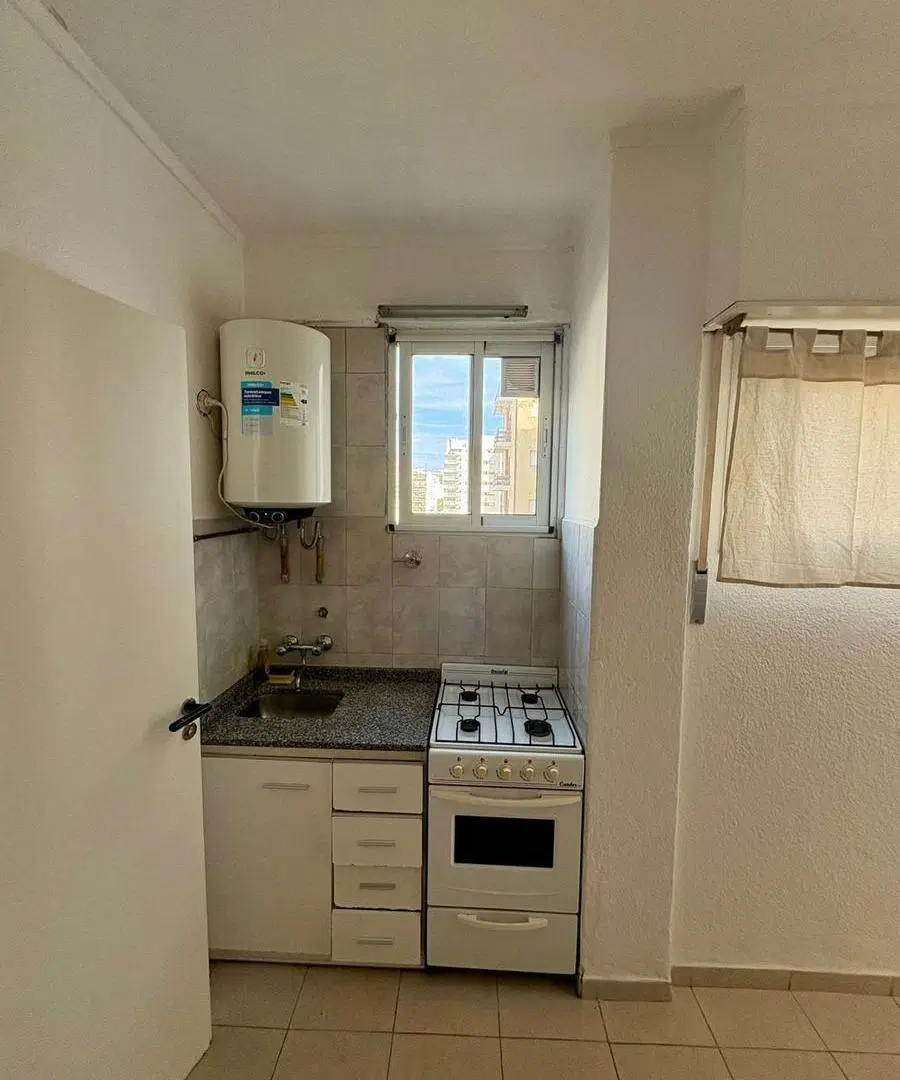 Departamento en Guemes monoambiente dividido 5