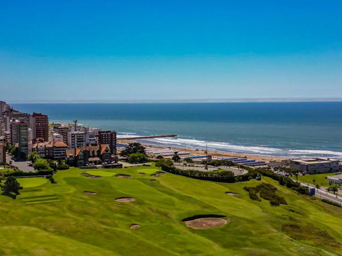 4 amb de Categoria Frente al Mar y Golf - Playa Grande 2
