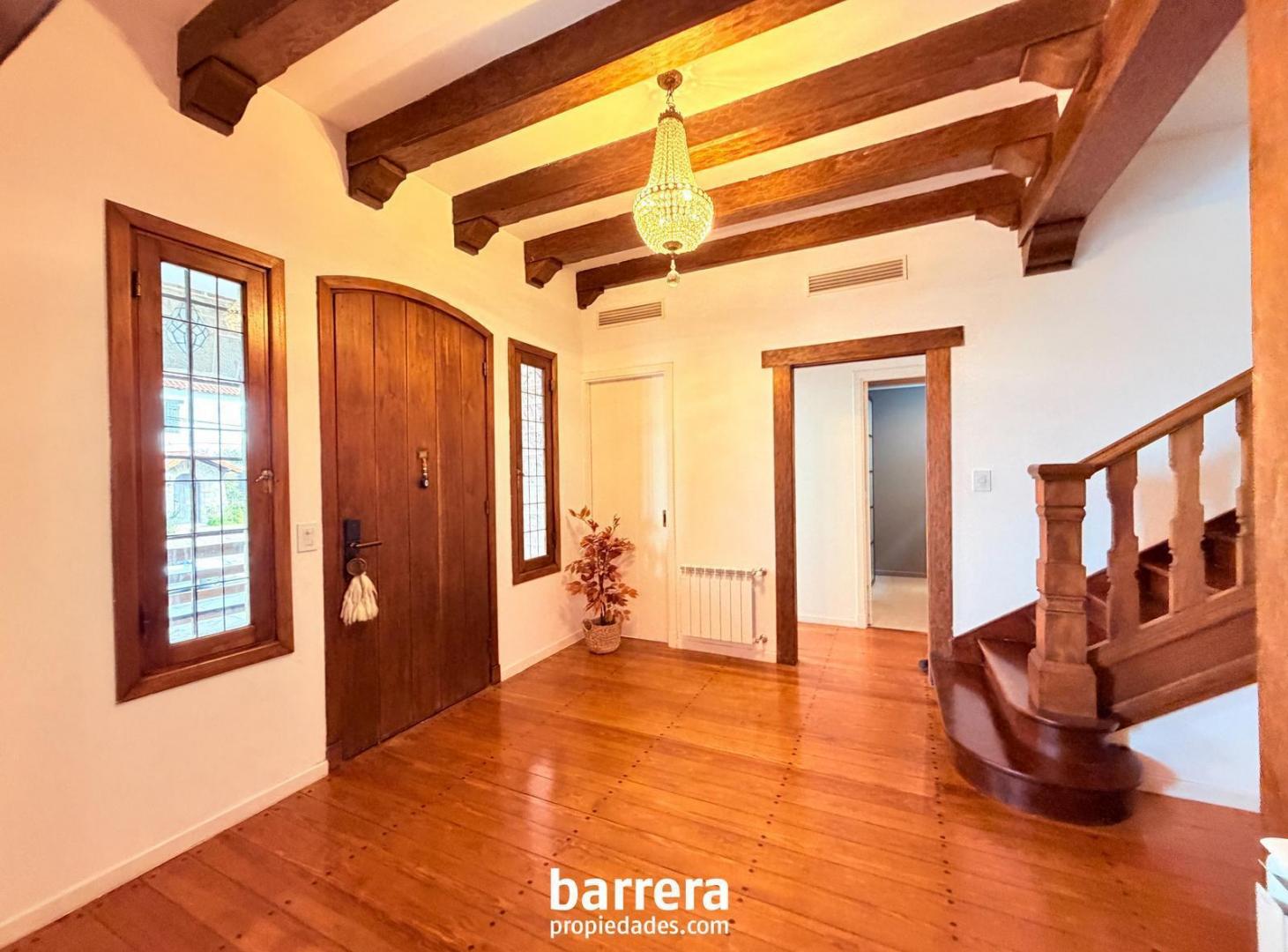 Foto de Espectacular Chalet frente al Parque San Martin, imagen 1