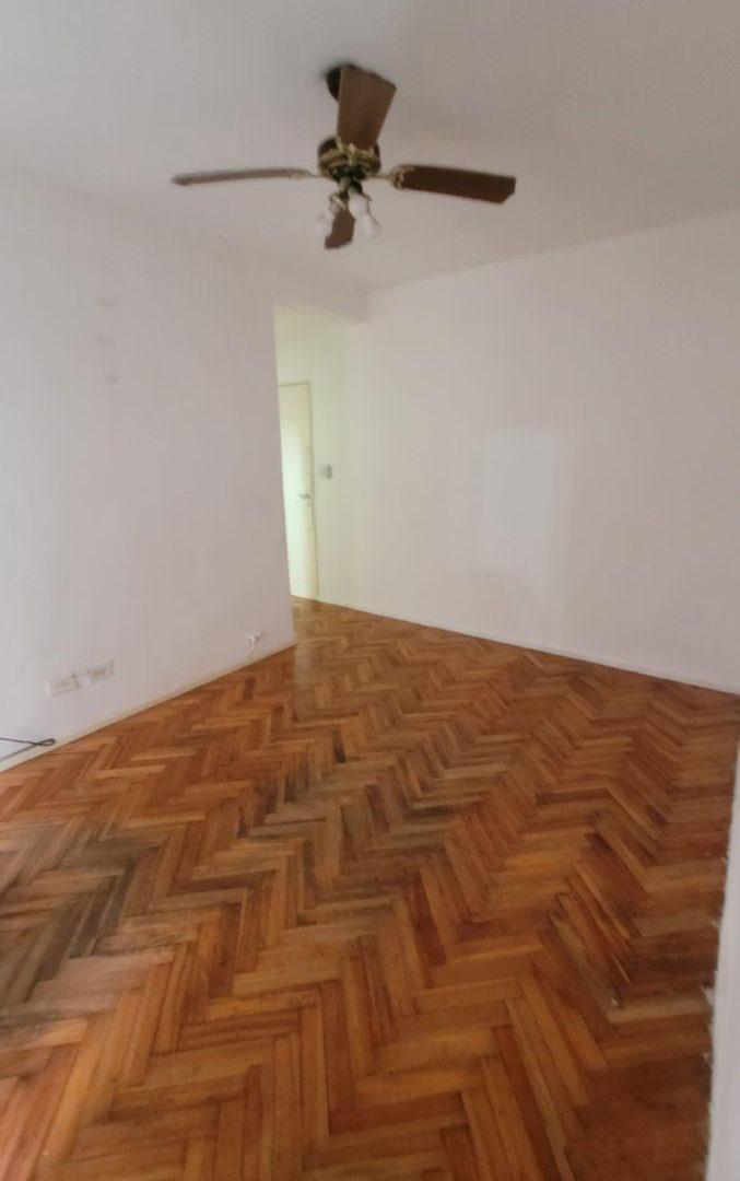 Foto de 2ambientes apto profesional. Lavalle 2110, imagen 1