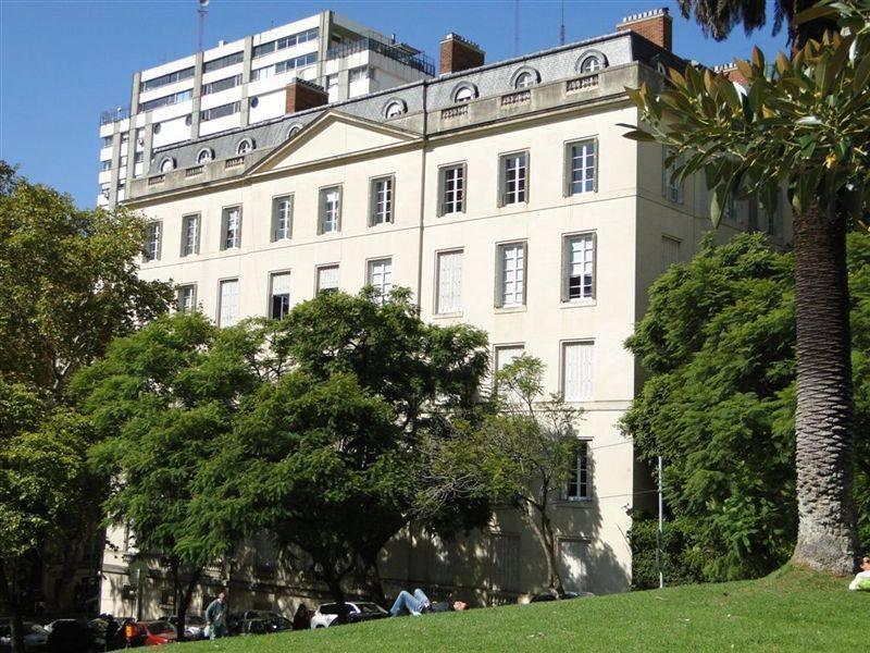 Edificio Emblematico Premiado Unico en Su Estilo 2