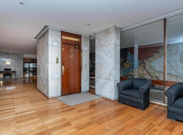 Departamento Av. Callao 2000 , piso alto Recoleta , Contrafrente , super luminoso 3
