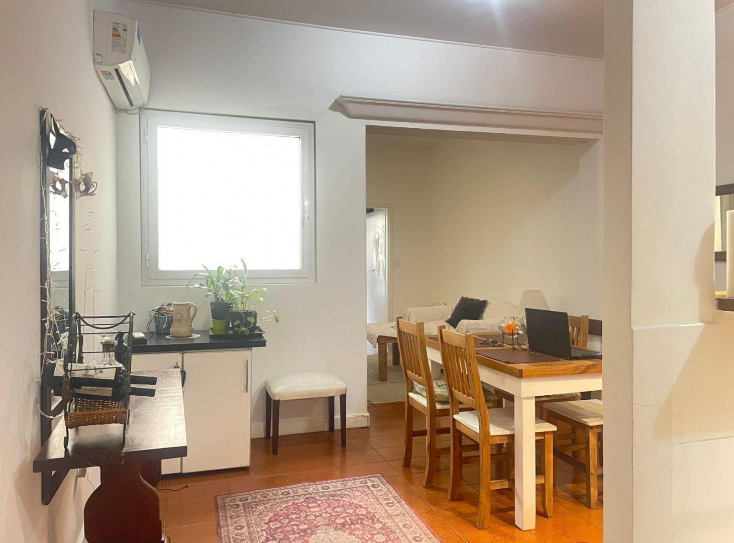 Departamento en Recoleta Refaccionado. Av. Córdoba y Av. Callao