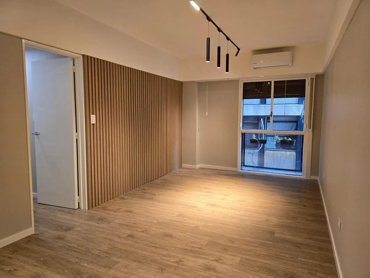Foto de Departamento Avenida Libertador - DIVINO - A UNA CUADRA DE CALLE ARROYO, imagen 3