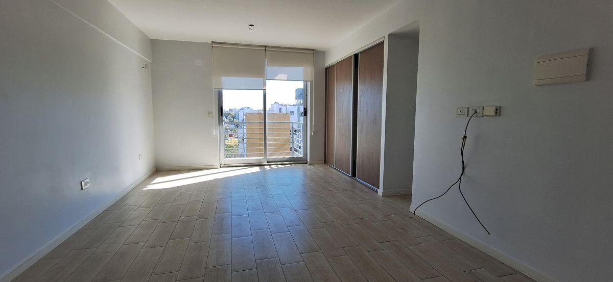 Foto de DEPARTAMENTO MONOAMBIENTE AL CONTRAFRENTE CON BALCON, imagen 4