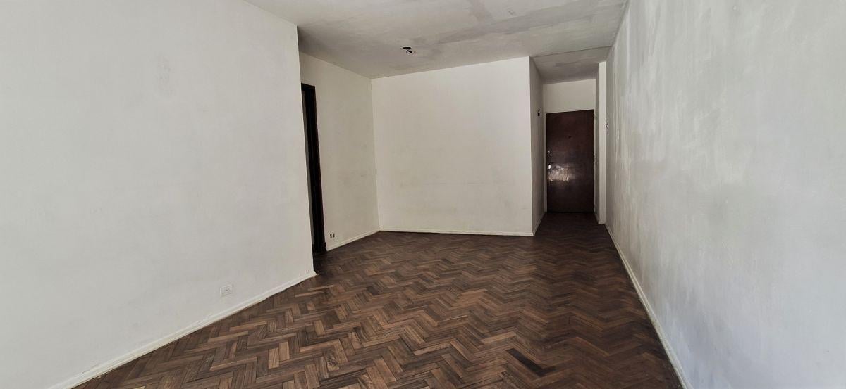 Foto de SEMIPISO 4 AMB.AL CONTRA FRENTE, 2 BAÑOS, COMEDOR DIARIO Y ESPACIO, imagen 4