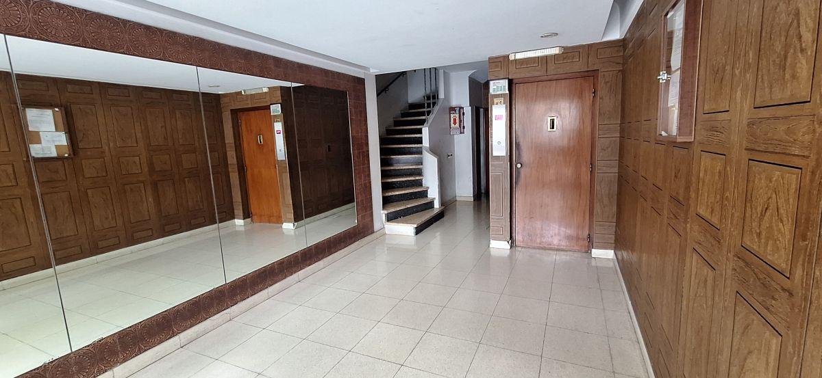 Foto de DEPTO 3 AMB.AL FRENTE CON BALCON, COCINA COMEDOR Y LAVADERO, imagen 4