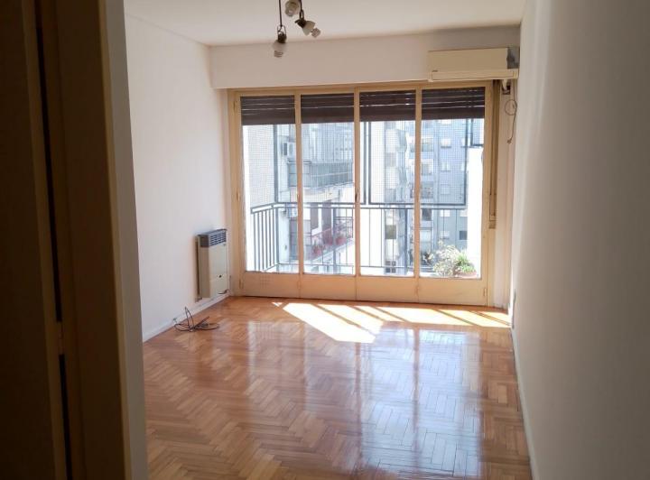 Departamento 3 Ambientes en Alquiler – Amplio, muy Luminoso y silencioso 3