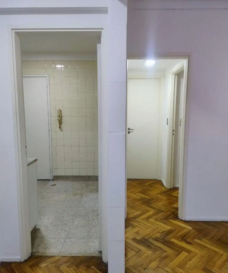 Alquiler de Depto. 2 ambientes, con doble patio – 60 m² totales – Monserrat 3