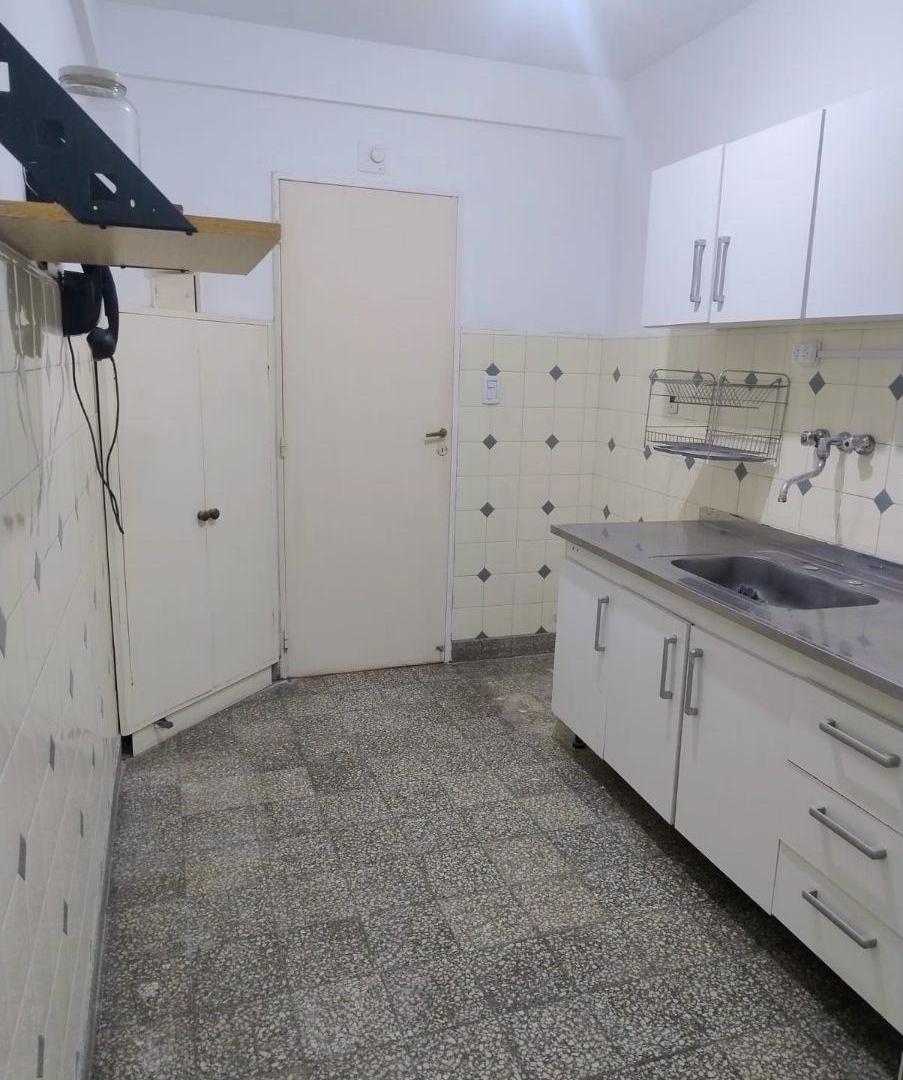 Foto de Alquiler Depto. 3 ambientes C/ balcón al frente – 56 Mts., imagen 2