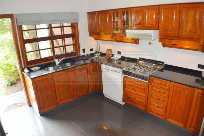 Foto de Casa mas de 7 ambientes. | AVELLANEDA al 600, imagen 4