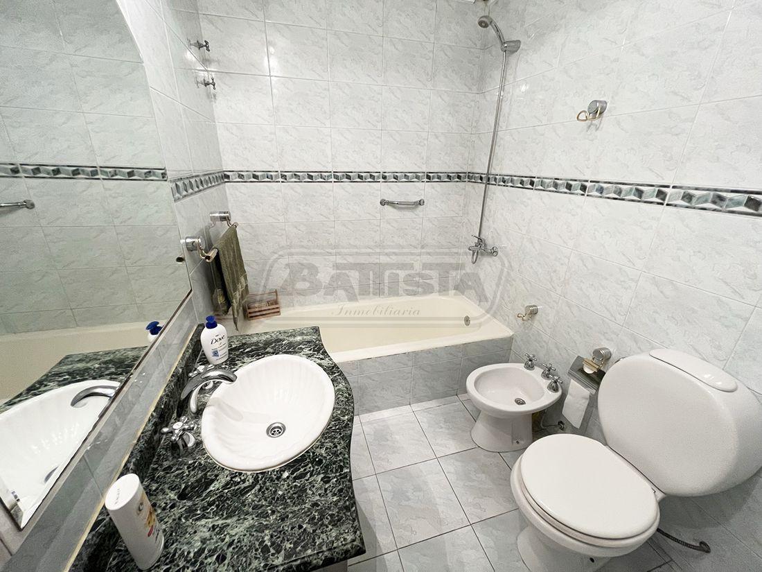 Foto de Casa 5 ambientes. | MORENO al 900, imagen 4